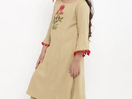 NOZ2TOZ Beige Embroidered Kurta & Palazzo Set For Girls Hot on Sale