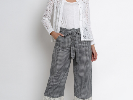 Wahe-NOOR Women s Black & White Loose Fit Checked Culottes on Sale